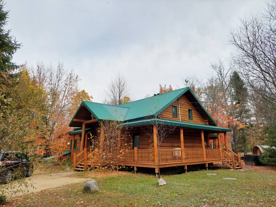 front view cottage (small)